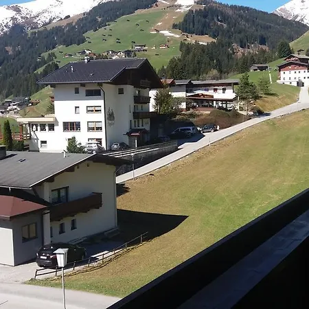 Haus Marion *