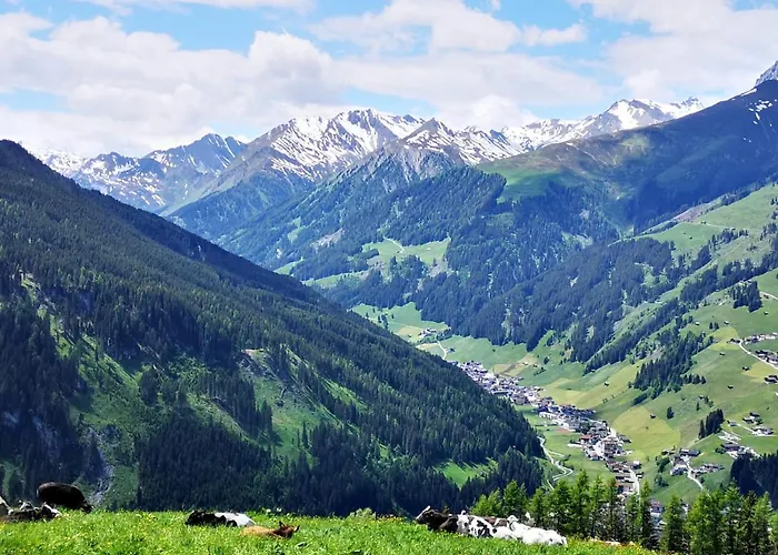 Pensionat Haus Marion Tux